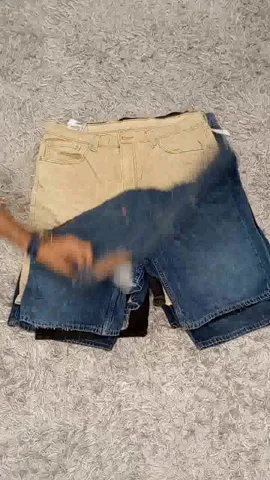 LEVI'S LEE WRANGLER MEN'S DENIM SHORTS - 20 PCS