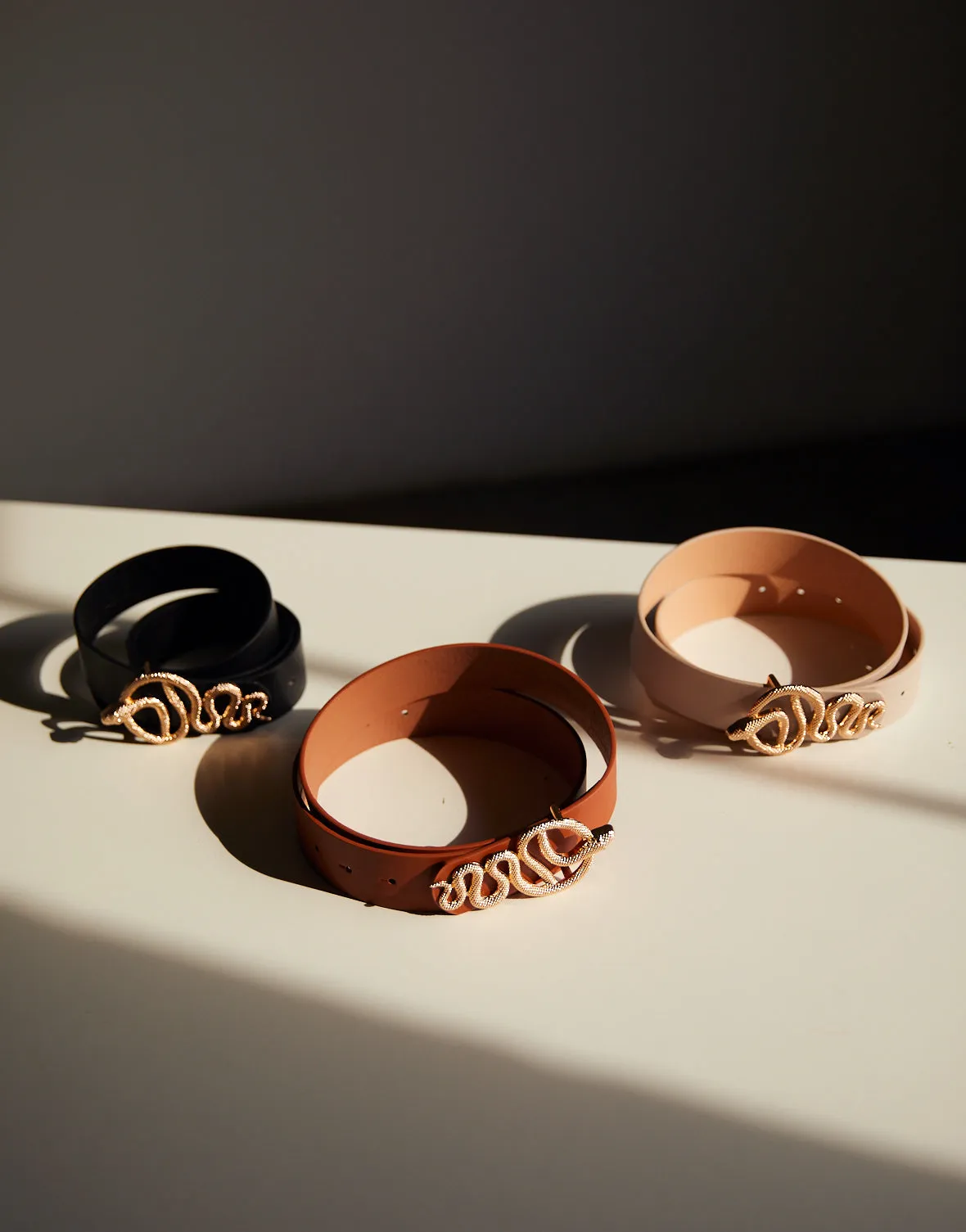 Wavy Snake Buckle Belt
