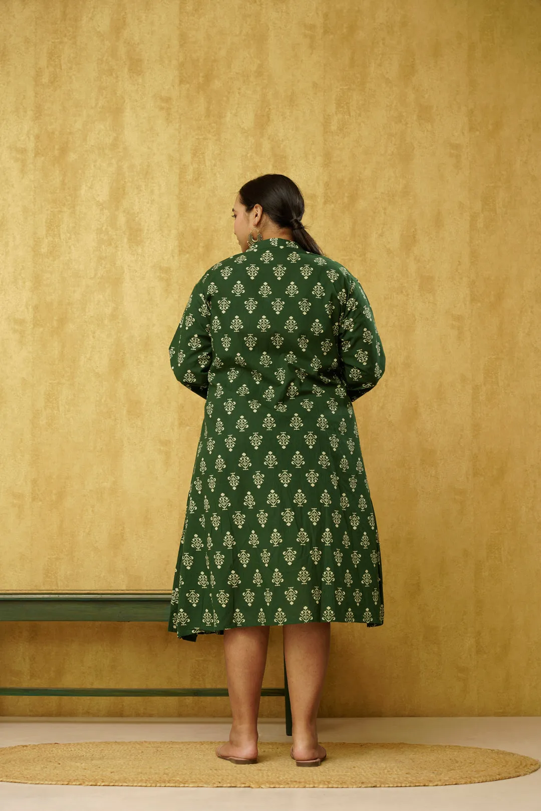 Wooden buttoned Green Cotton Dress